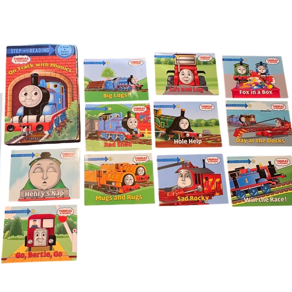Thomas & Friends On Track with Phonics Step into Reading 11 Book Set Boxed